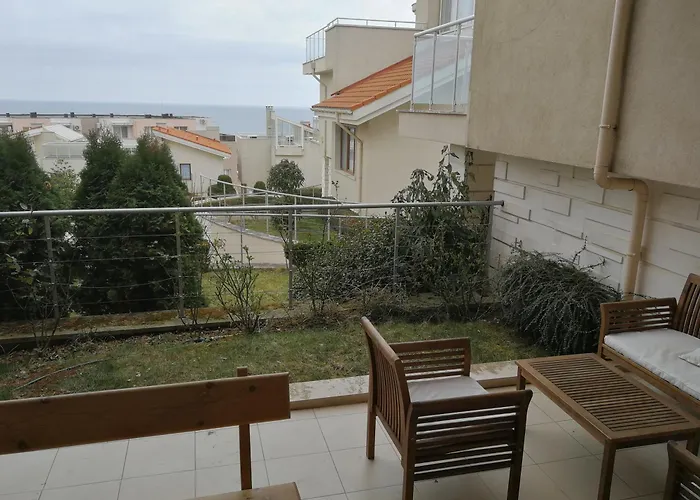 Fantastic Family With Sea View Villa *